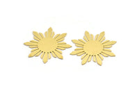 Brass Sun Blank, 6 Raw Brass Sun Shaped Blanks, Findings (28x26x0.60mm) A4347