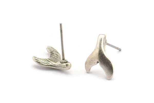 Silver Fish Tail Earring, 8 Antique Silver Plated Brass Fish Tail Stud Earrings (12x10mm) N1083