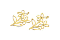 Brass Flower Charm, 10 Raw Brass Flower Shape Charms With 1 Loop, Charm Pendants (37x27x0.60mm) A4605