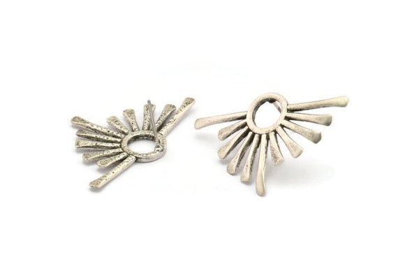 Silver Sun Earring, 2 Antique Silver Plated Brass Hammered Sunshine Stud Earrings (36x23x1.7mm) N1284