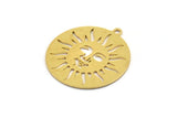 Brass Round Charm, 6 Raw Brass Sun Patterned Round Shaped Charms With 1 Loop, Charm Pendants (27x24.5x0.60mm) A4785