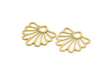Brass Flower Charm, 24 Raw Brass Flower Charms, Charm Pendants, Findings (19x19x0.60mm) A4943