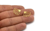Brass Flower Charm, 24 Raw Brass Flower Charms, Charm Pendants (18x19x0.80mm) A3881