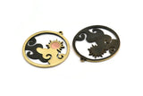 Brass Round Charm, Raw Brass And Copper Sun And Cloud Patterned Round Shape Charm With 1 Loop (37x34x1.5mm) N2162