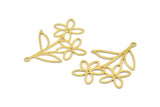 Brass Flower Charm, 12 Raw Brass Flower Shape Charms With 1 Loop, Charm Pendants (37x27x0.60mm) A4813