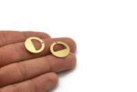 Brass Round Charm, 12 Raw Brass Round Shape Charms With 1 Hole, Charm Pendants (18x0.80mm) A4940