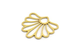 Brass Flower Charm, 24 Raw Brass Flower Charms, Charm Pendants, Findings (19x19x0.60mm) A4943