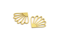 Brass Flower Charm, 24 Raw Brass Flower Charms, Charm Pendants (18x19x0.80mm) A3881