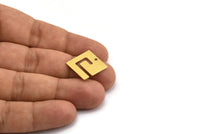 Brass Square Charm, 8 Raw Brass Square Charms With 1 Hole (17x17x0.60mm) A5359