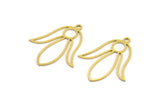 Brass Flower Charm, 24 Raw Brass Flower Charms With 1 Loop, Charm Pendants (26x22.5x0.60mm) A5425