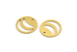 Brass Round Charm, 12 Raw Brass Crescent Moon Patterned Round Shape Charms With 1 Hole, Charm Pendants (16x1mm) A5155