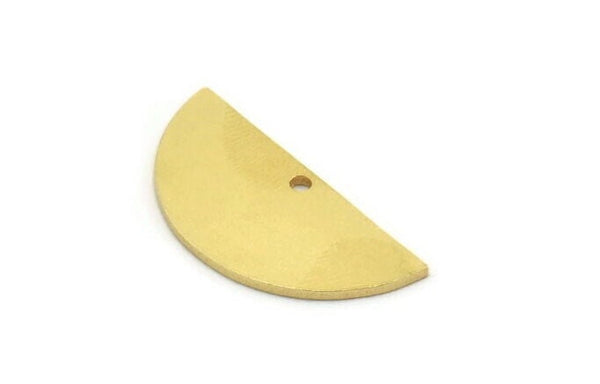 Semi Circle Charm, 8 Raw Brass Half Moon Charms With 1 Hole, Stamping Blanks (28x13x1mm) A5627