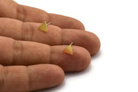 Brass Triangle Earring, 8 Raw Brass Triangle Stud Earrings (6x7x0.60mm) A6061