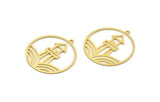Brass Round Charm, 4 Raw Brass Lighthouse And Wave Patterned Round Charms With 1 Loop, Findings (32x30x0.60mm) A6315
