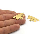 Brass Daisy Earring, 4 Textured Raw Brass Flower Shaped Stud Earrings With 1 Hole (34x18x0.80mm) D1410 A6187