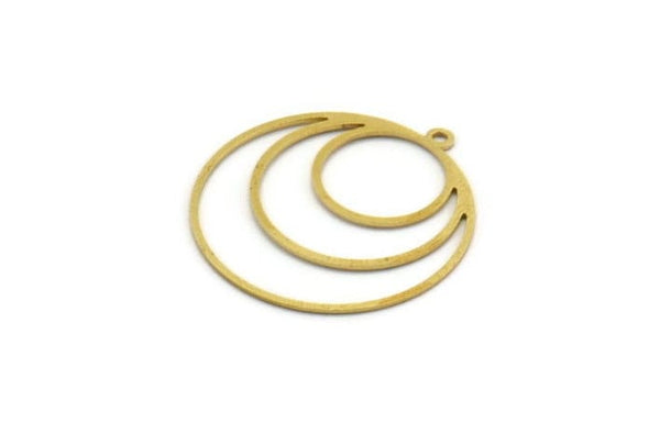 Brass Moon Charm, 4 Raw Brass Round Shaped Charms With 1 Loop, Round Charms, Pendants, Findings (29.5x27.5x0.60mm) A6553