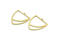 Brass Triangle Charm, 4 Raw Brass Triangle Shaped Charms With 1 Loop (28x26x0.60mm) A6724