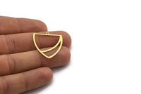 Brass Triangle Charm, 4 Raw Brass Triangle Shaped Charms With 1 Loop (28x26x0.60mm) A6724
