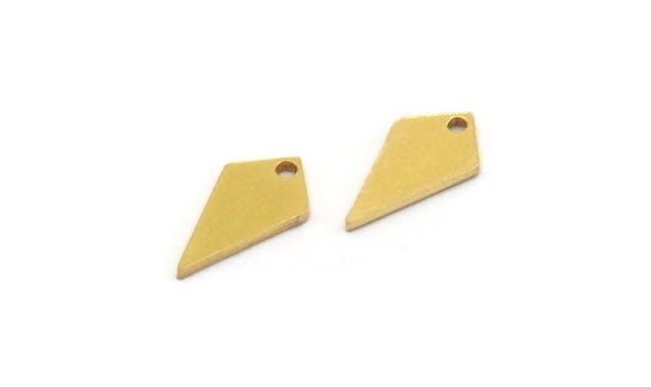 Brass Diamond Charm, 50 Raw Brass Diamond Charms With 1 Hole (12.5x7x0.80mm) A6827