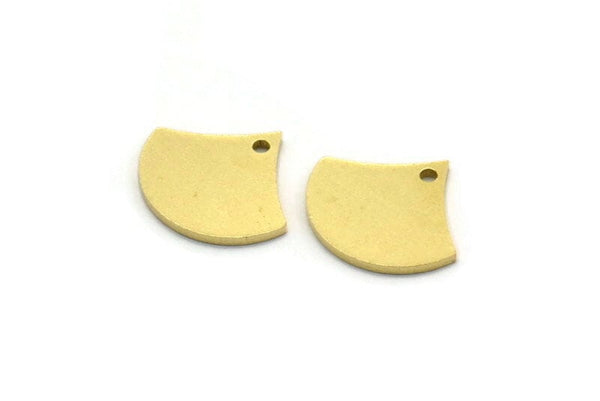 Brass Charm, 24 Raw Brass, Brass Pendants, Charm Pendants, Triangle Charms, Brass Charms With 1 Hole (11x13x0.80mm) SMP0096 A3390