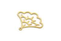 Brass Flower Charm, 8 Raw Brass Flower Shaped Charms With 1 Loop, Findings (21x24x0.60mm) SMP0181
