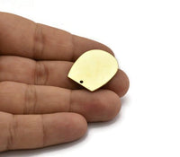 D Shaped Earring, 4 Raw Brass D Shaped Stud Earrings With 1 Hole (25x22x0.80mm) M465 A6864