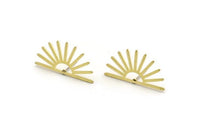 Brass Sun Earring, 4 Textured Raw Brass Sun Stud Earrings (16x30x0.80mm) M02310 A6824