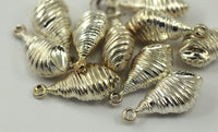 10 Vintage Shell Plastic Beads 25x11 Mm