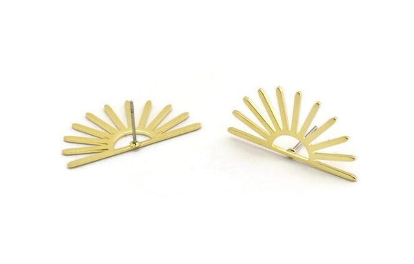 Brass Sun Earring, 8 Raw Brass Sun Stud Earrings (30x16x0.80mm) A3868