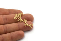 Brass Flower Charm, 4 Raw Brass Flower Shaped Charms With 1 Loop, Charm Pendants (43x24x0.60mm) SMP0202