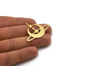 Brass Moon Charm, 4 Raw Brass Crescent Moon Shaped Charms With 1 Loop, Star Findings (32x43x0.60mm) SMP0237