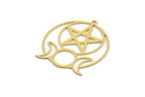 Brass Round Charm, 4 Raw Brass Crescent Moon And Star Patterned Round Shape Charms With 1 Loop, Charm Pendants (33x30x0.60mm) SMP0269