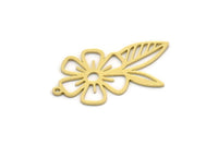 Brass Flower Charm, 6 Raw Brass Flower Shape Charms With 1 Loop, Charm Pendants (32x18x0.60mm) SMP0322