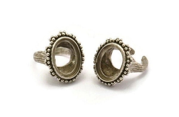 Silver Duke Ring, Antique Silver Plated Brass Duke Rings, Adjustable Rings, Stone Setting - Pad Size 20x15mm E387