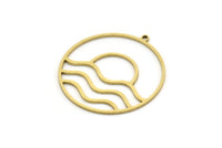 Brass Round Charm, 4 Raw Brass Rising Sun And Wavy Patterned Round Shaped Charms With 1 Loop, Charm Pendants (33x31x0.80mm) SMP0693