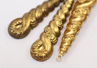 2 Vintage Brass Pendant, Charms 40x10 Mm