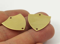 Brass Shield Blank, 10 Raw Brass Stamping Blank, Shield With 2 Holes (24x22x0.80mm) (b0103)