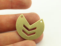 Triangle Chevron Charm, 10 Raw Brass Three Quarters Stamping Blank Pendant with 2 Holes (30x25x0.80mm) (b0013)