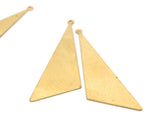 8 Raw Brass Triangles (60x50x23mm) Bs 1202