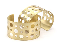 Swiss Cheese Bracelet - 4 Raw Brass Cuff Bracelets (150x37x0.80mm) Brc114